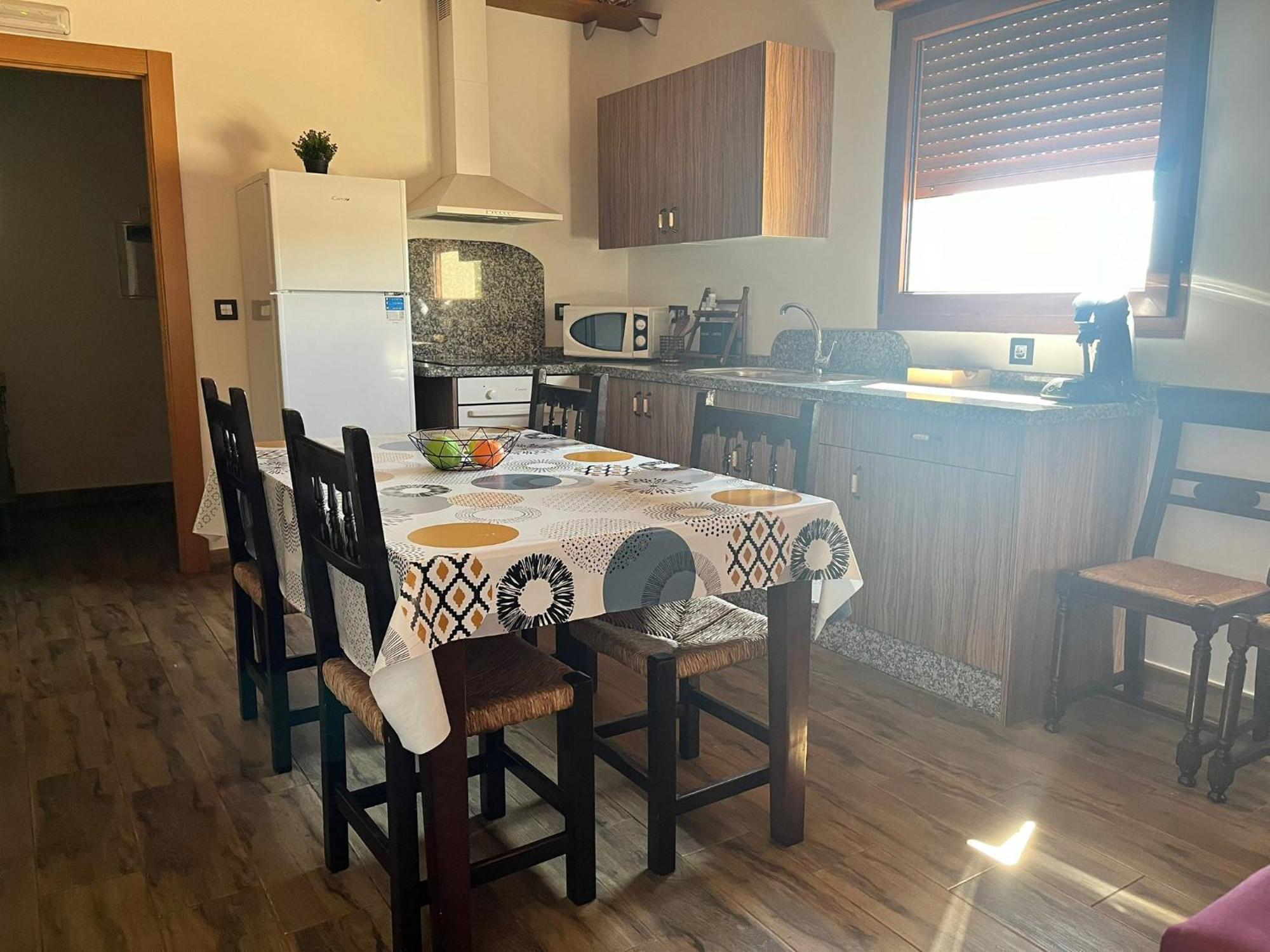 Casas Rurales Cuatro Valles Naredo de Fenar Εξωτερικό φωτογραφία
