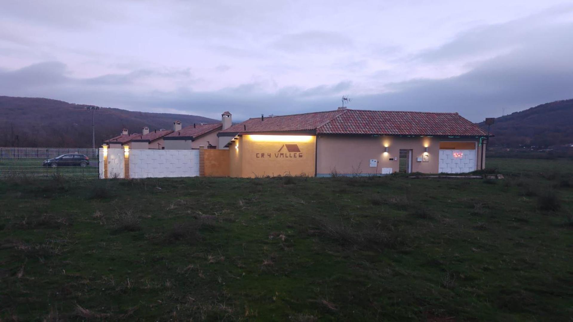 Casas Rurales Cuatro Valles Naredo de Fenar Εξωτερικό φωτογραφία