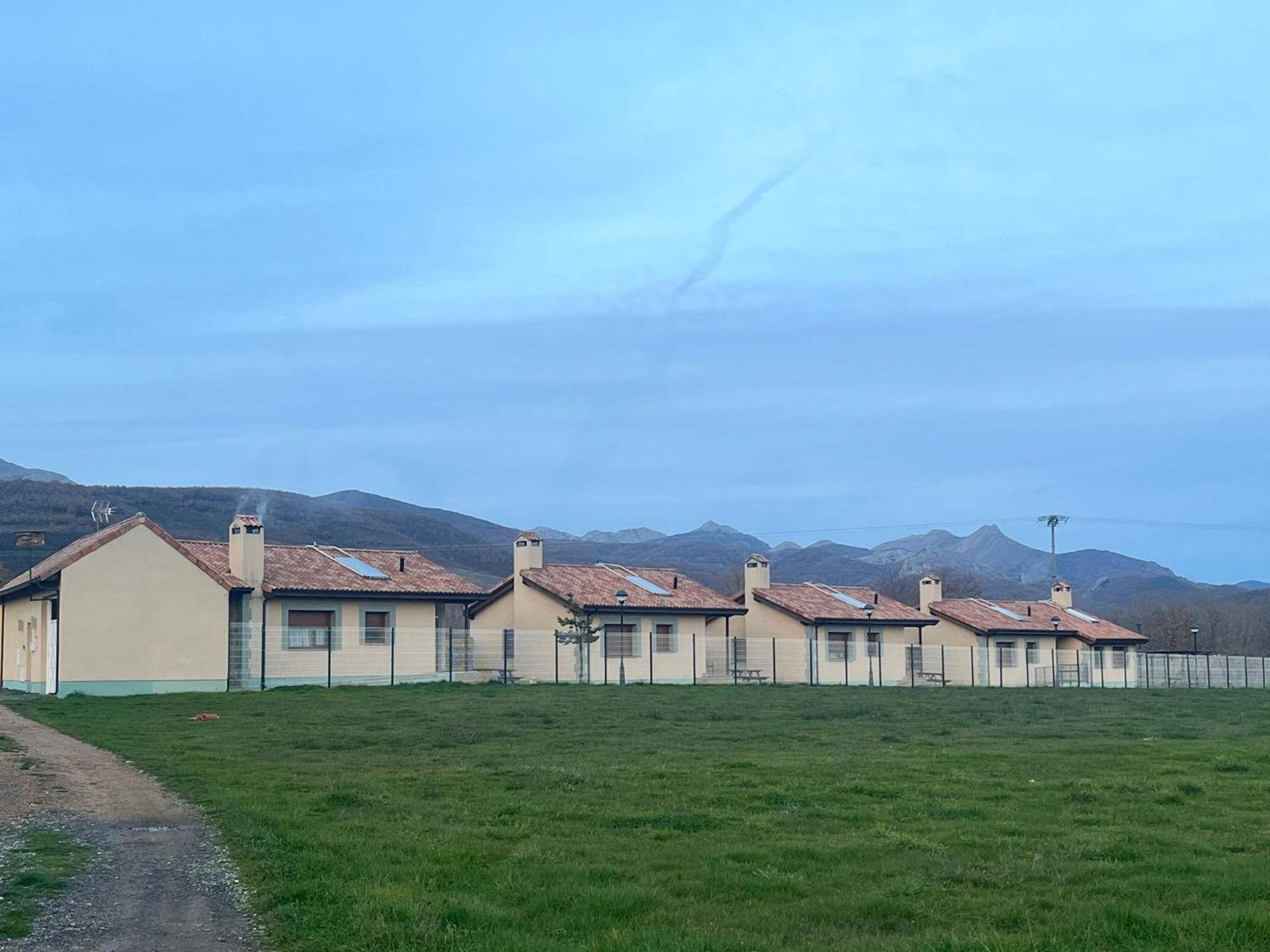 Casas Rurales Cuatro Valles Naredo de Fenar Εξωτερικό φωτογραφία