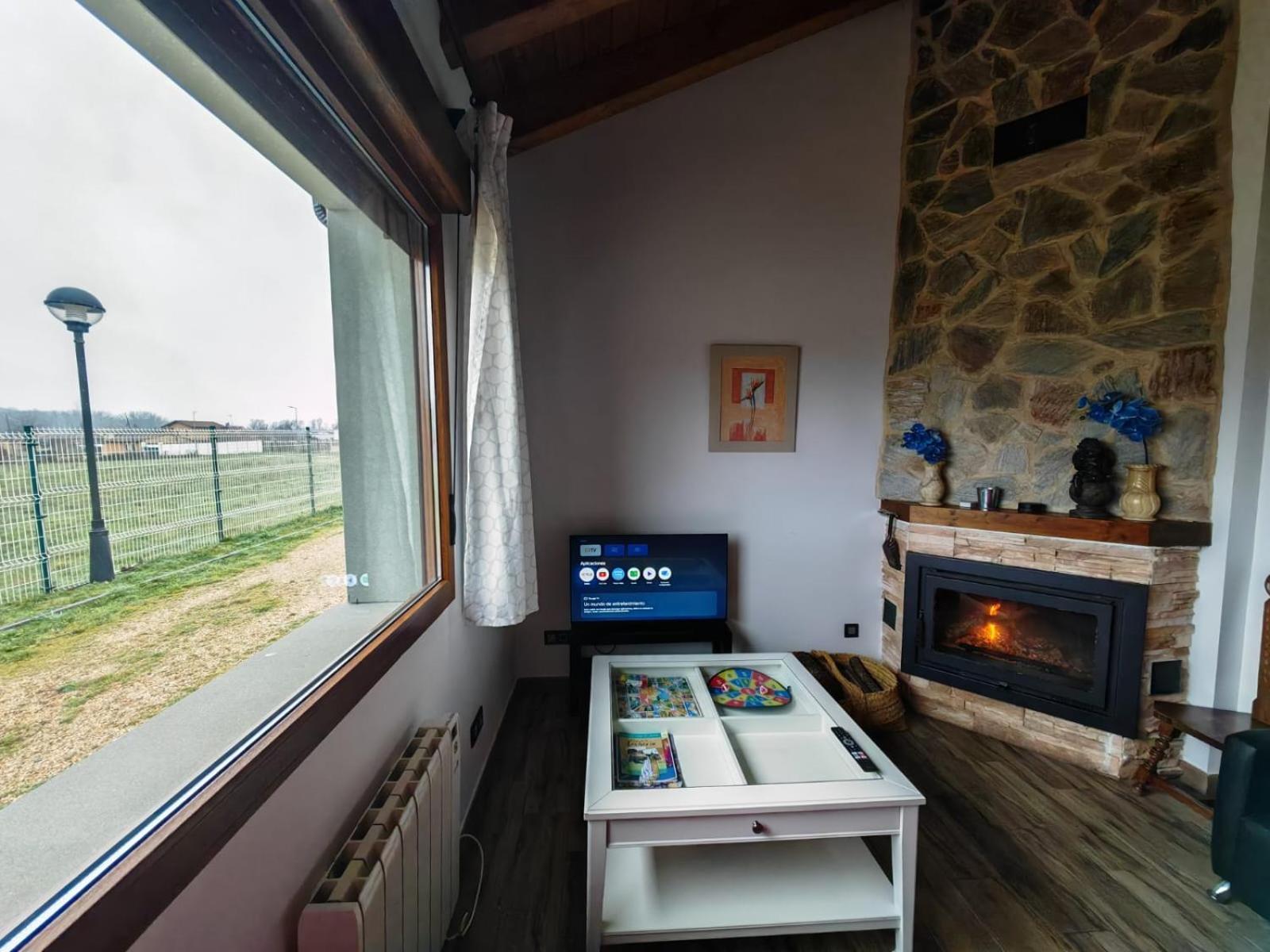 Casas Rurales Cuatro Valles Naredo de Fenar Εξωτερικό φωτογραφία