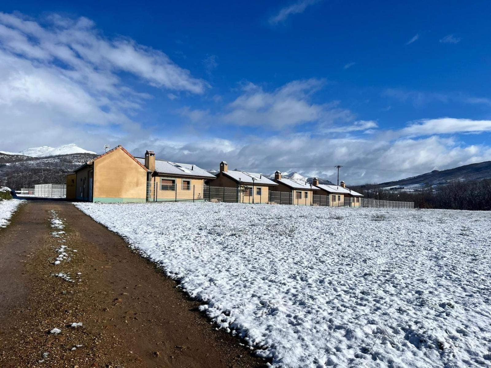 Casas Rurales Cuatro Valles Naredo de Fenar Εξωτερικό φωτογραφία